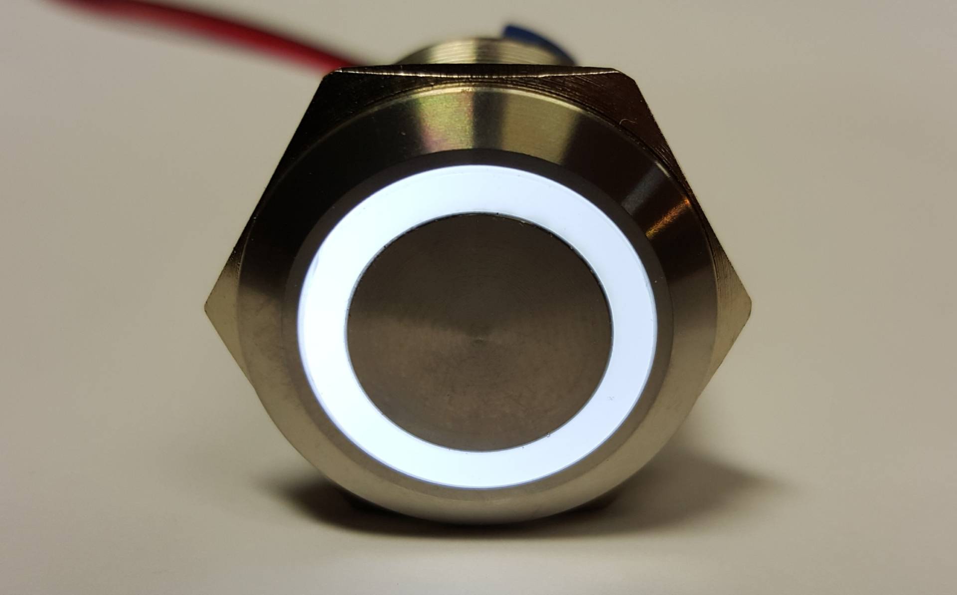 Illuminated Billet On/Off Push Button Switch - Watson Streetworks