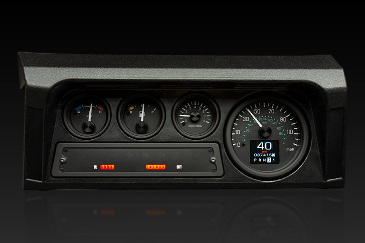 1983-07 Land Rover Defender Dakota Digital RTX Gauges
