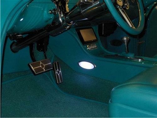 Trique Oval Interior Light with Radius Bezel